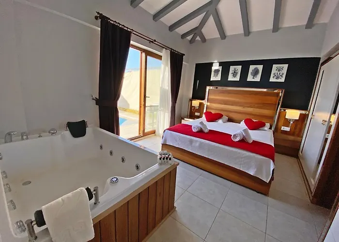 Likya B 2+1 Villa, Oezel Havuzlu, *