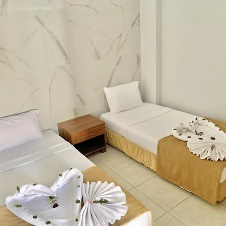 Likya B 2+1 Villa, Oezel Havuzlu, 페티예